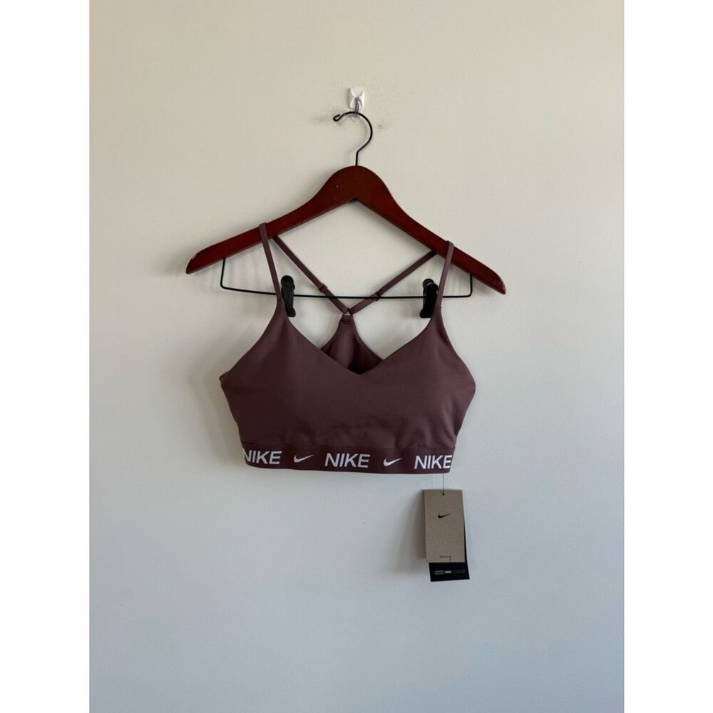 NEW Nike Women's Mauve Sports Bra - Picture 2 of 7